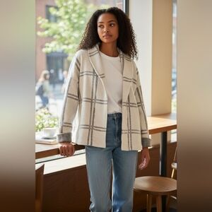 Adrienne Vittadini Women's Ivory & Gray Striped‎ Wool Viscose Blend Cardigan SM